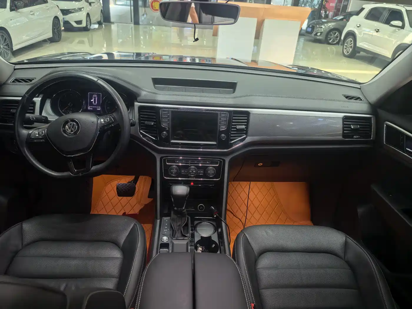 Volkswagen Teramont 2017 330TSI 2WD Luxury фото 6