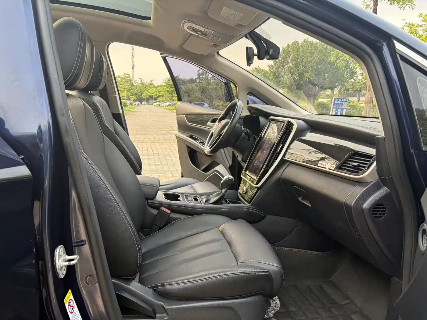 BYD Song MAX 2018 1.5T Auto Smart Connected Elite 6-Seater фото 10