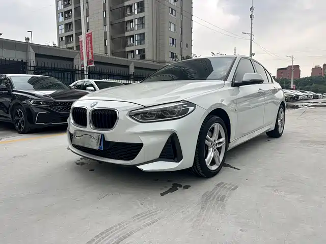 BMW 1 Series 2020 Model 120i Fashion Style