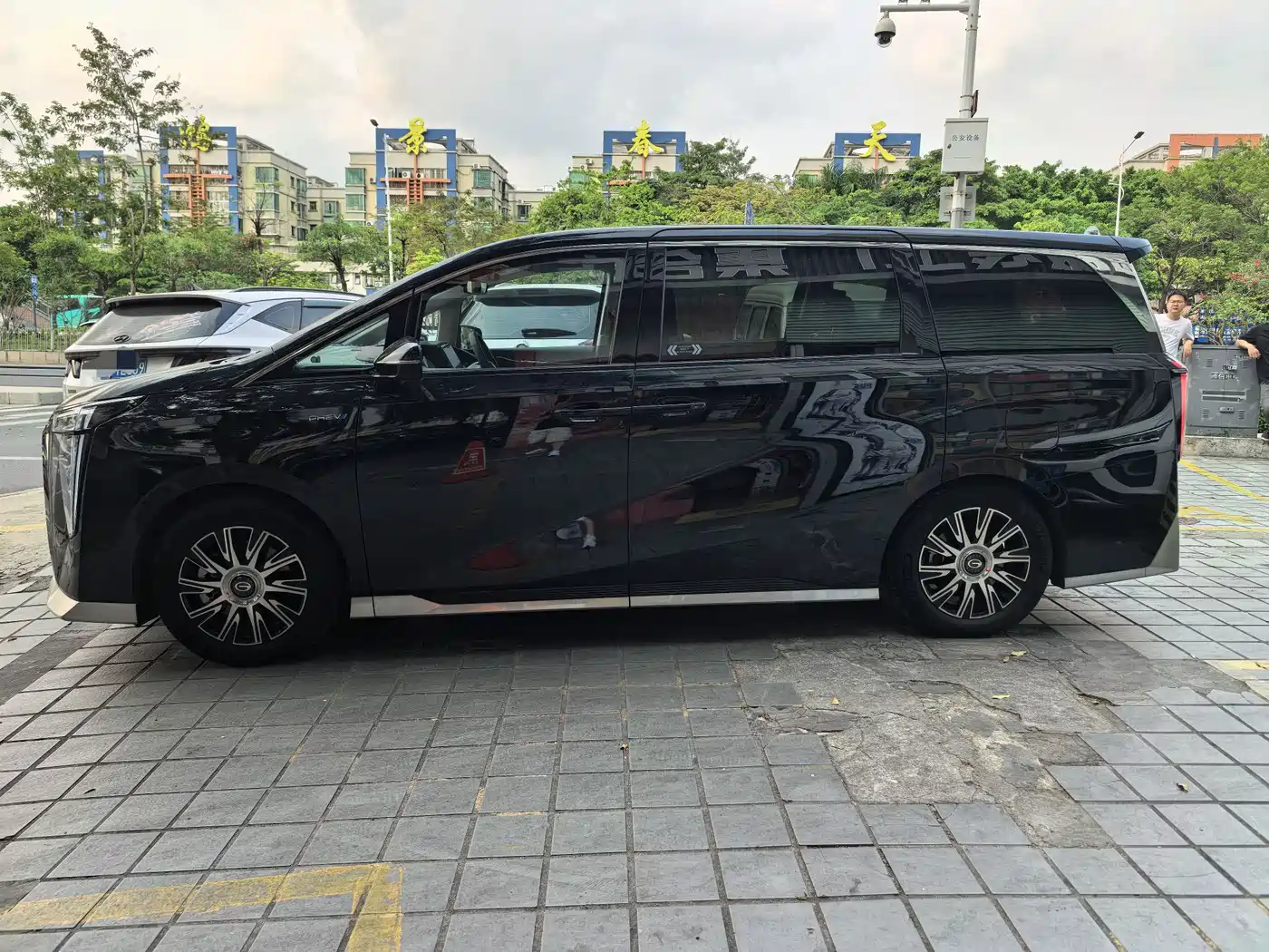GAC Trumpchi Trumpchi E9 2024 E9 Lunar New Year Edition фото 4