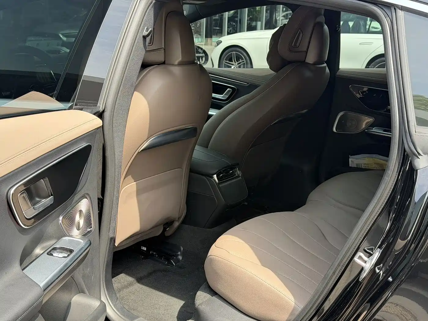 Mercedes-Benz EQE 2025 2025 Model 500 4MATIC Luxury Edition
