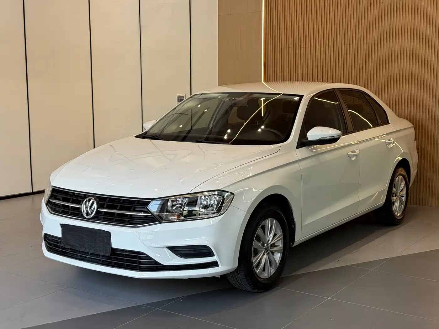 Volkswagen Bora 2018 1.5L Automatic Fashion