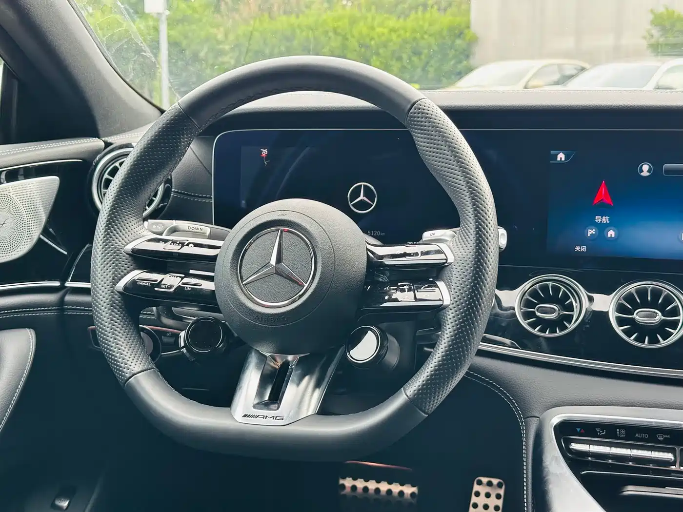 Mercedes-Benz AMG GT 2025 AMG GT 50 4-Door Coupe China Special Edition фото 7