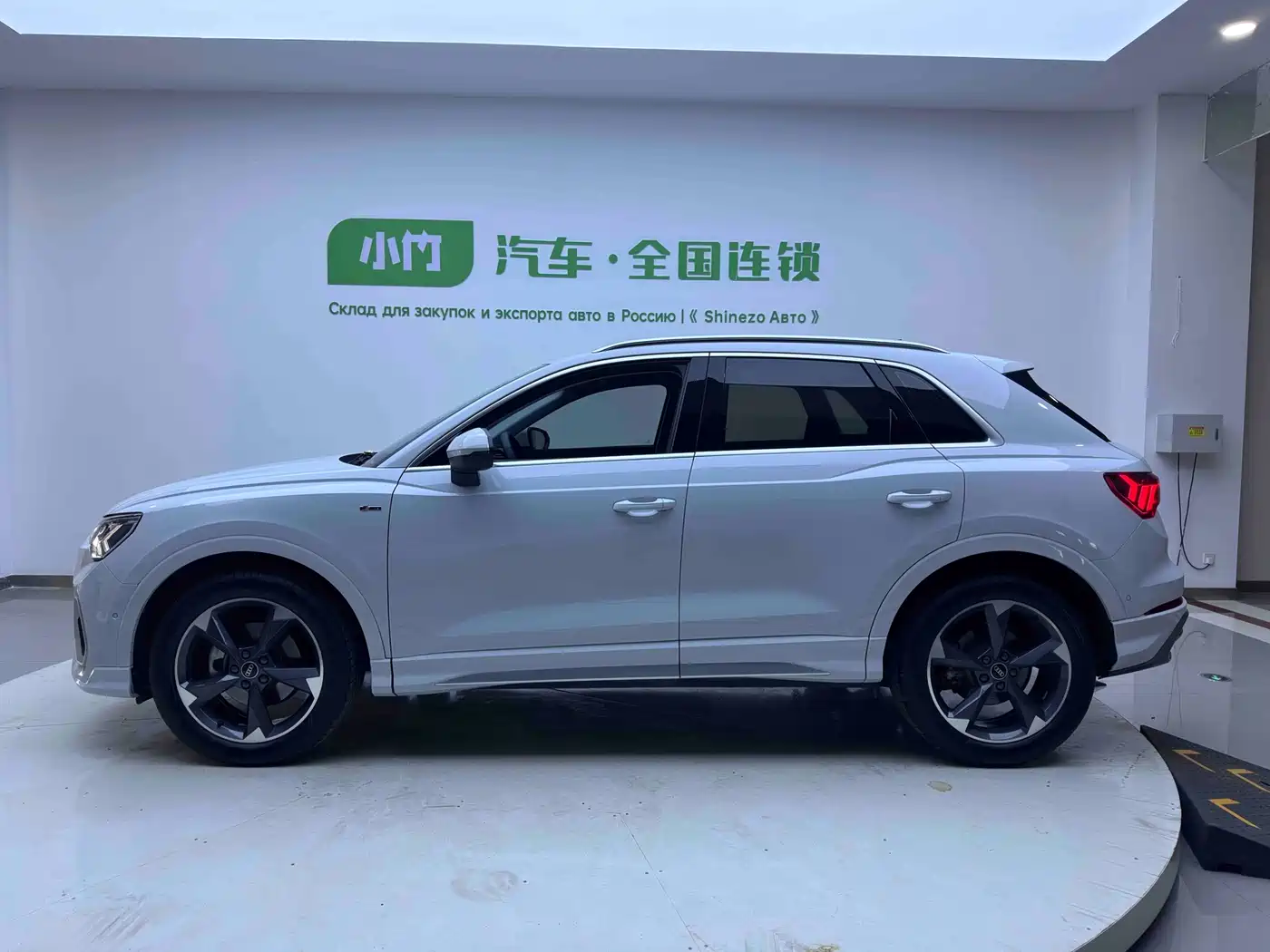 Audi Q3 2023 35 TFSI Fashion Dynamic (1.4T) фото 7