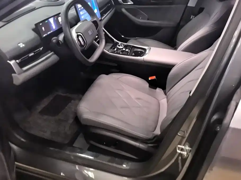 Geely Galaxy Galaxy A7 2025 2025 EM-i 150km Explorer+ Edition