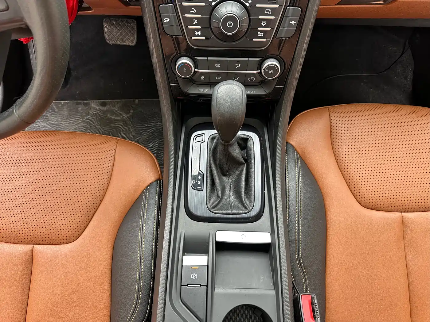 JIANGLING YUSHENG S330