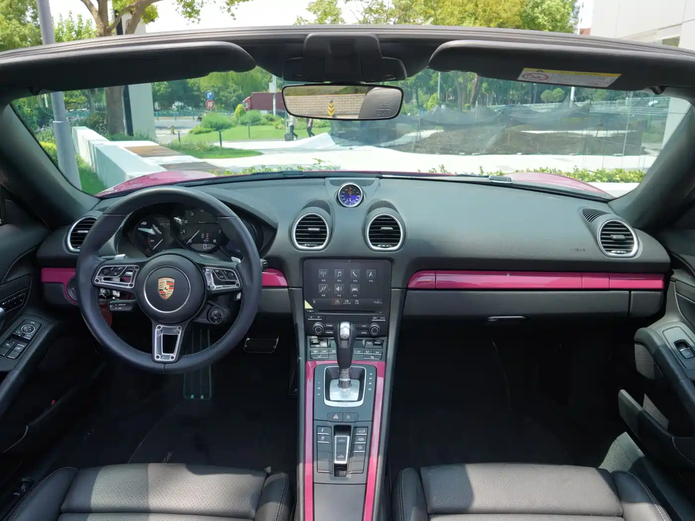 Porsche 718 2022 Spyder 2.0T фото 6