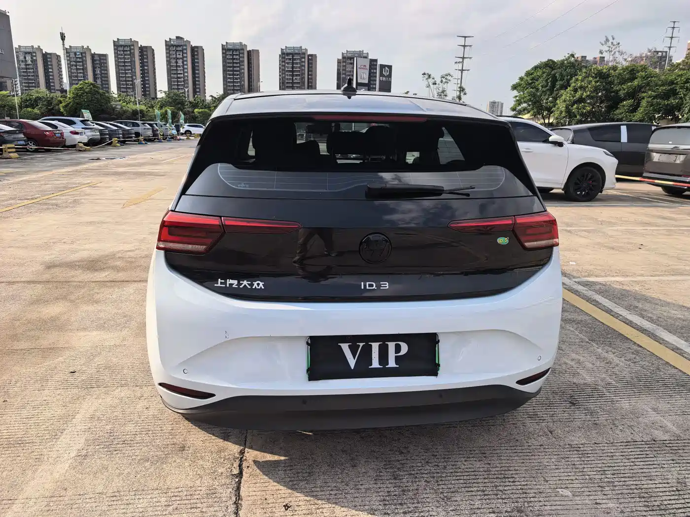 Volkswagen ID.3 2022 Pure Clean Edition фото 17