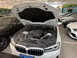 Photo 11 - BMW 5 Series