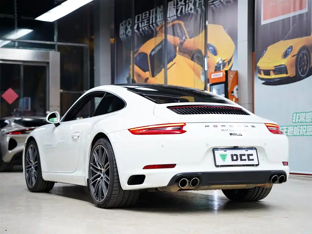 Porsche 911 2016 Carrera 3.0T фото 2