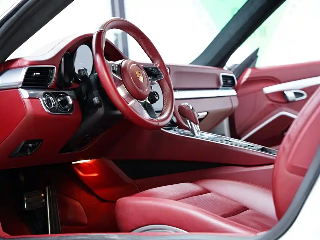 Porsche 911 2016 Carrera 3.0T фото 27