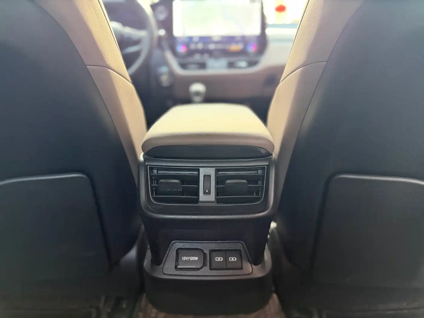 Lexus ES 2025 200 Ultimate Edition фото 18