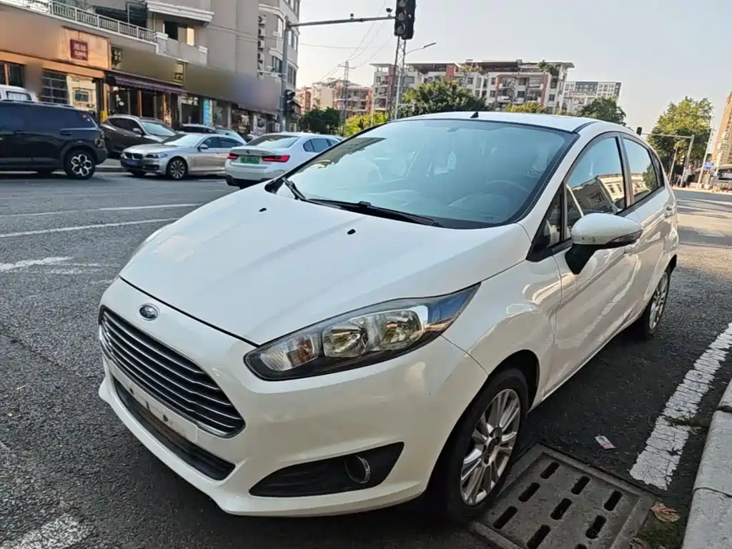 Ford Fiesta 2013 — пригон из Китая