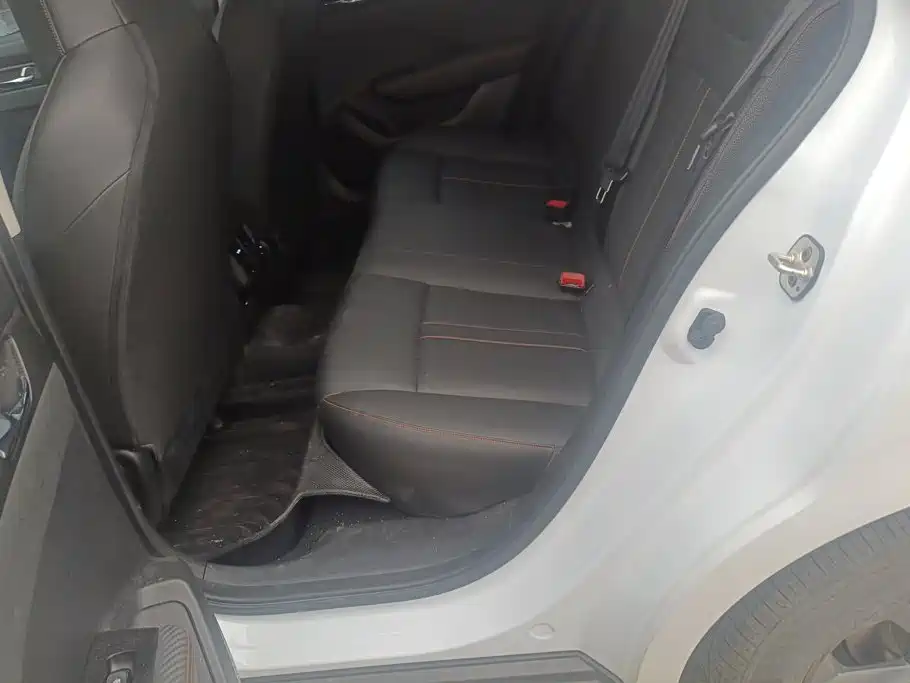 Dongfeng Aeolus Yixuan 2025 2025 1.5L Auto Luxury