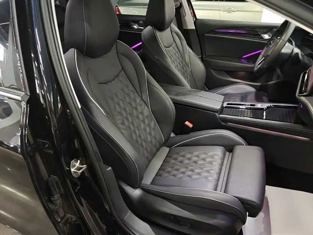 Volkswagen Magotan 2025 2024 380TSI DSG Luxury Edition (Daimai Package)