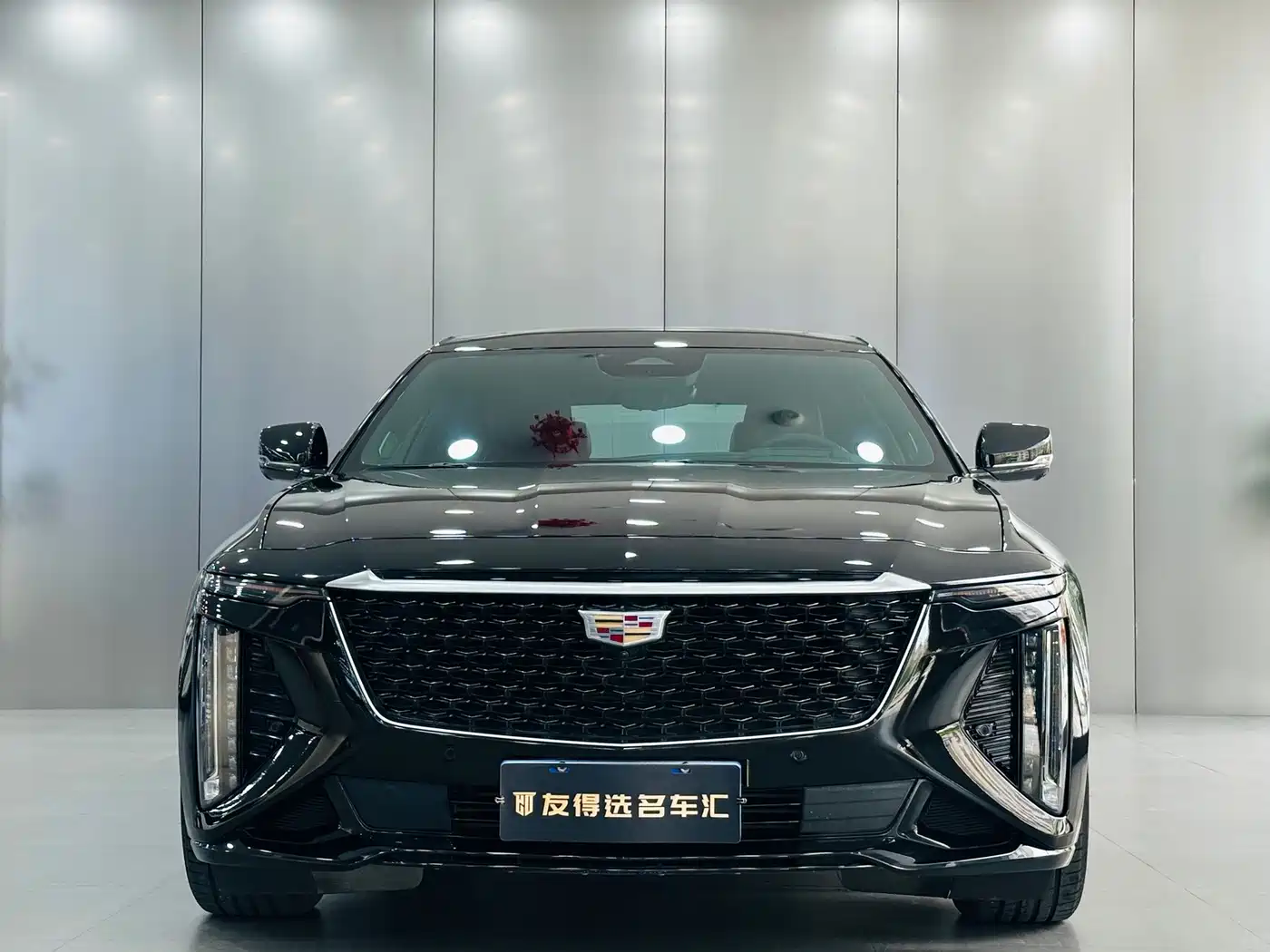 Cadillac CT6 2023 2023 28T Platinum Model