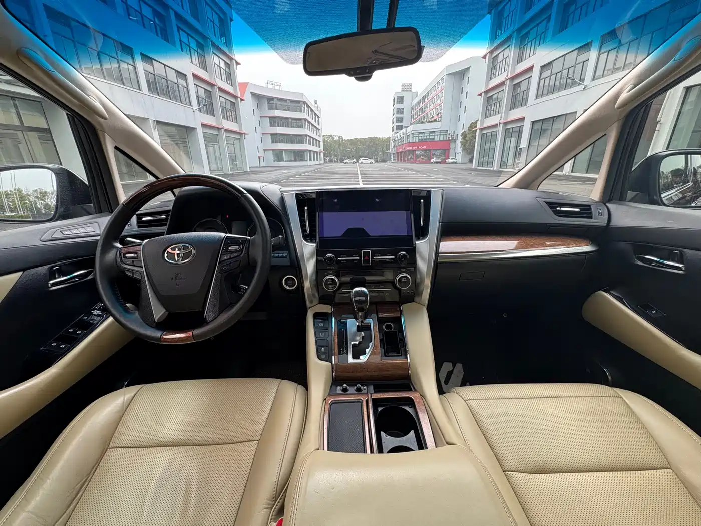 Toyota Alphard 2015 3.5L Premium Edition фото 14