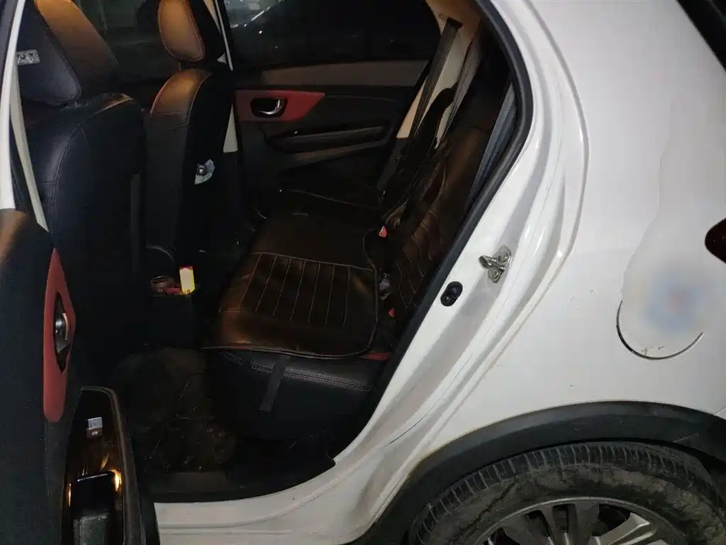 Haval H1 2015 1.5L AMT Urban фото 14