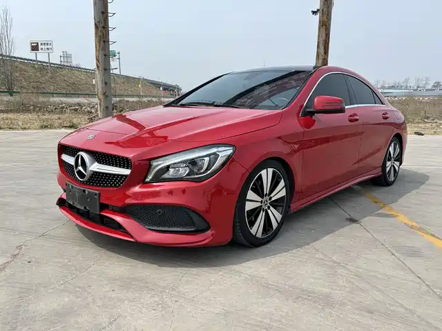 MERCEDES-BENZ CLA