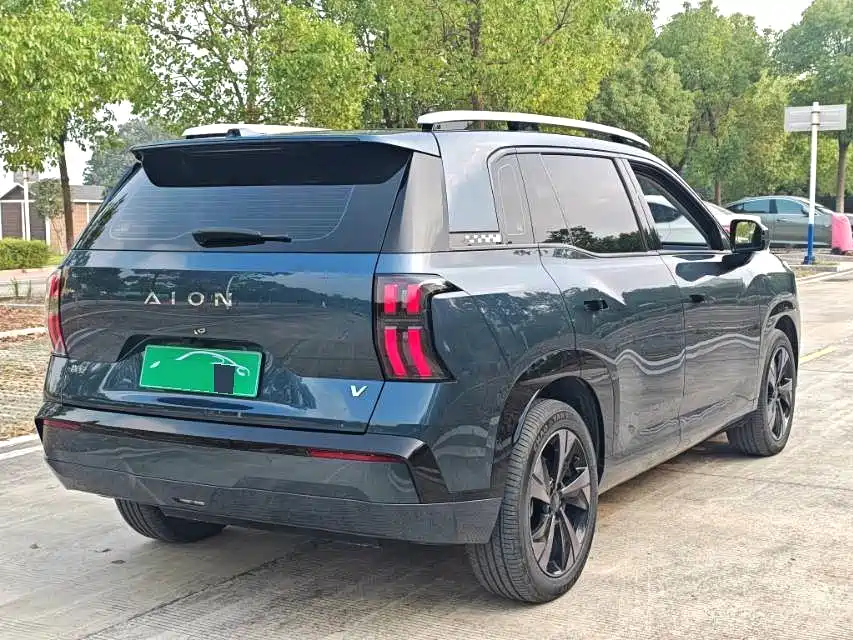2025 Aion V