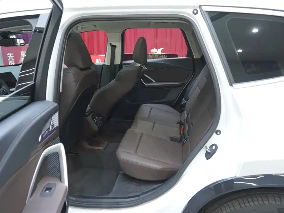 BMW X1 2024 xDrive25Li M Sport Package фото 17
