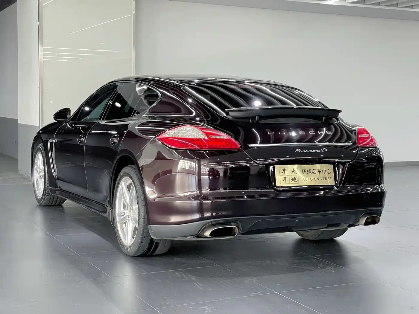 Porsche Panamera 2013 Panamera Platinum Edition 3.6L фото 6