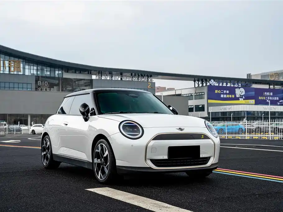 MINI ELECTRIC  COOPER