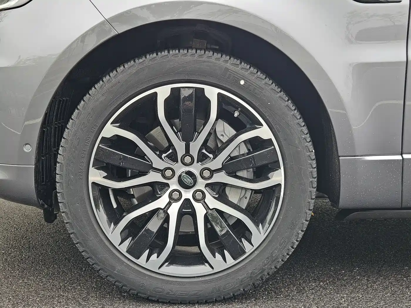 Land Rover Range Rover Sport 2021 3.0 L6 Gloss Black Edition фото 19