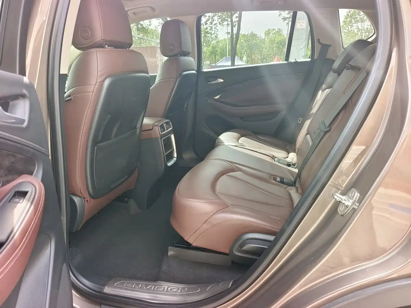 Buick Envision Plus 2016 28T All-Wheel Drive Ultimate Sport Flagship фото 9