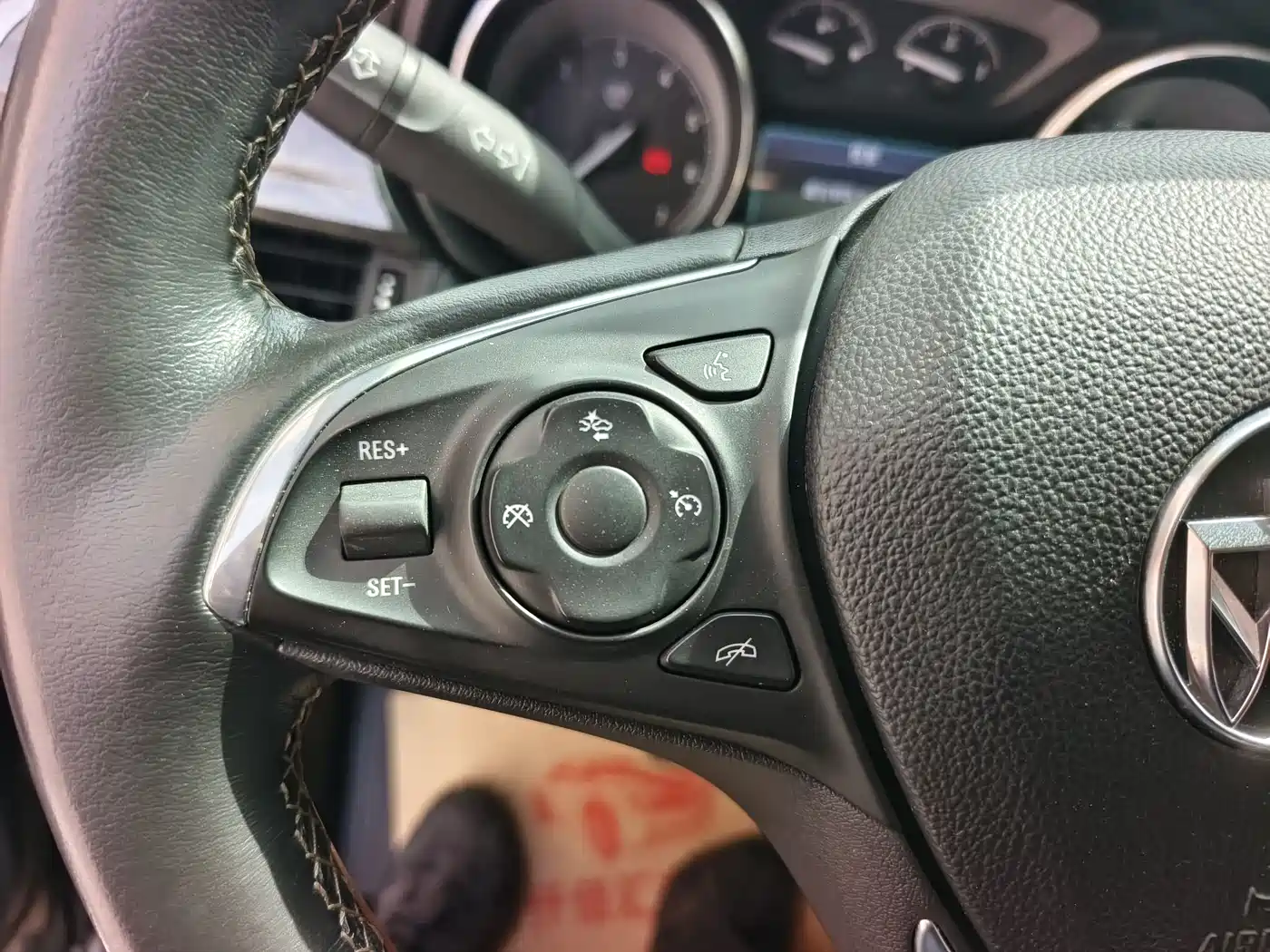Buick Envision Plus 2016 28T All-Wheel Drive Ultimate Sport Flagship фото 13