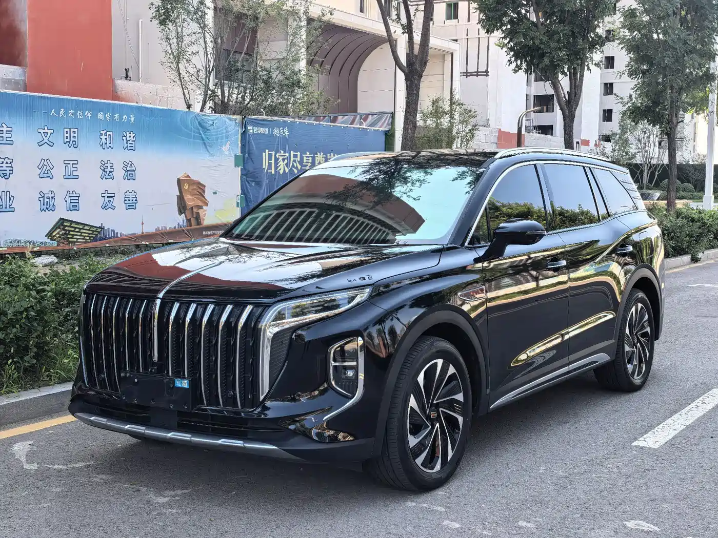 Hongqi HS7 PHEV 2024 2024 2.0T PHEV 4WD Flagship Edition 6-seater