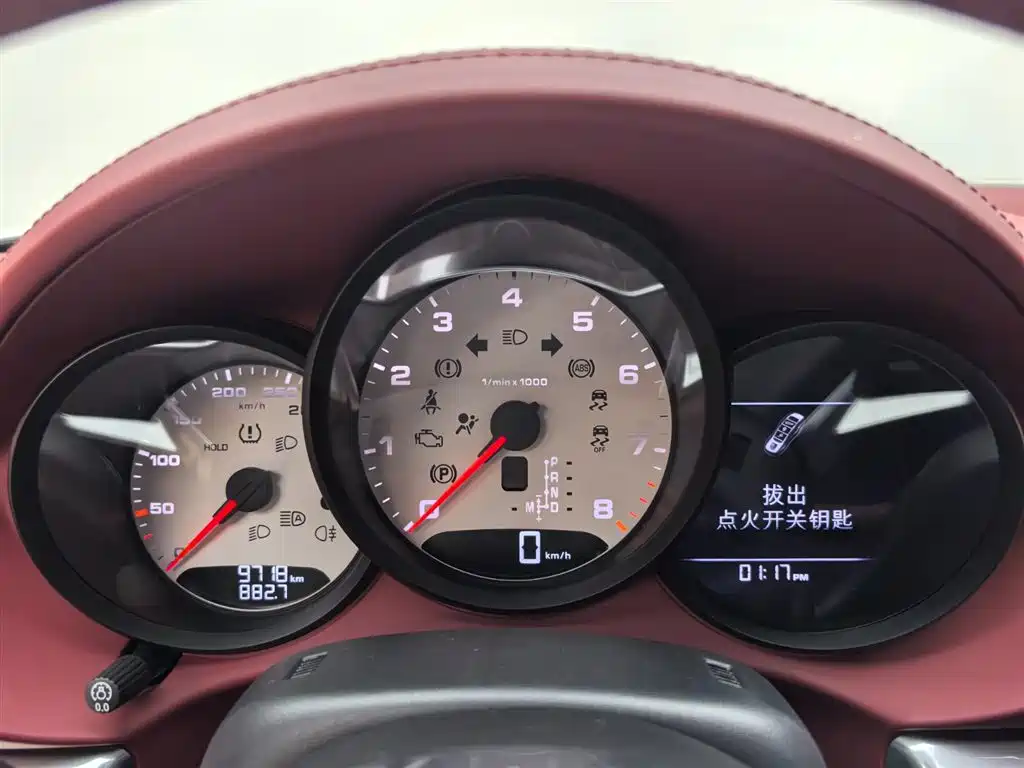 PORSCHE 718