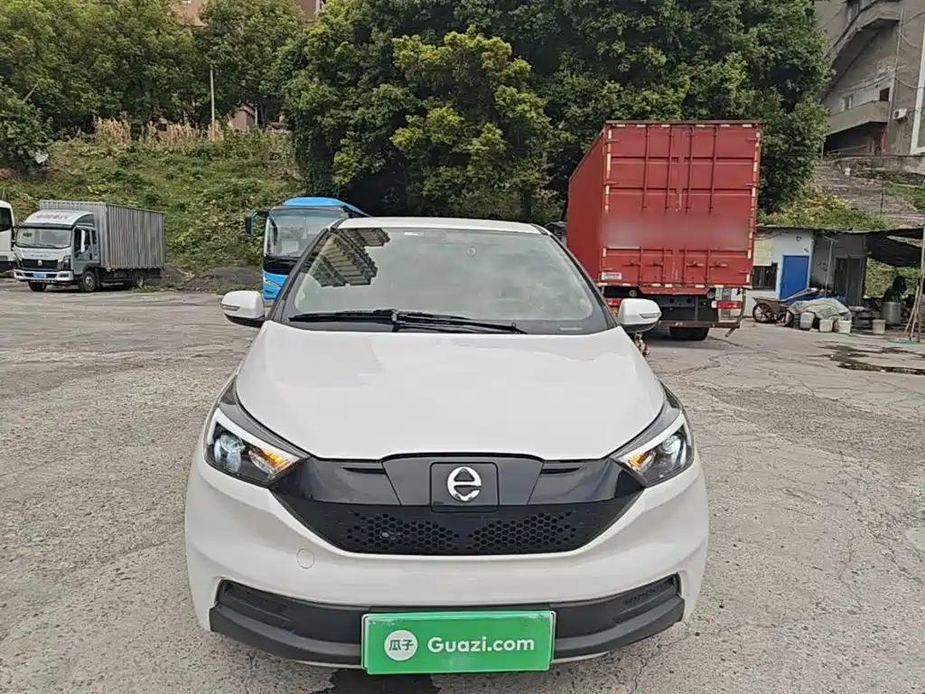 JMCG New Energy Yizhi EV3 2022 2021 Mini Radar Yue Run Model