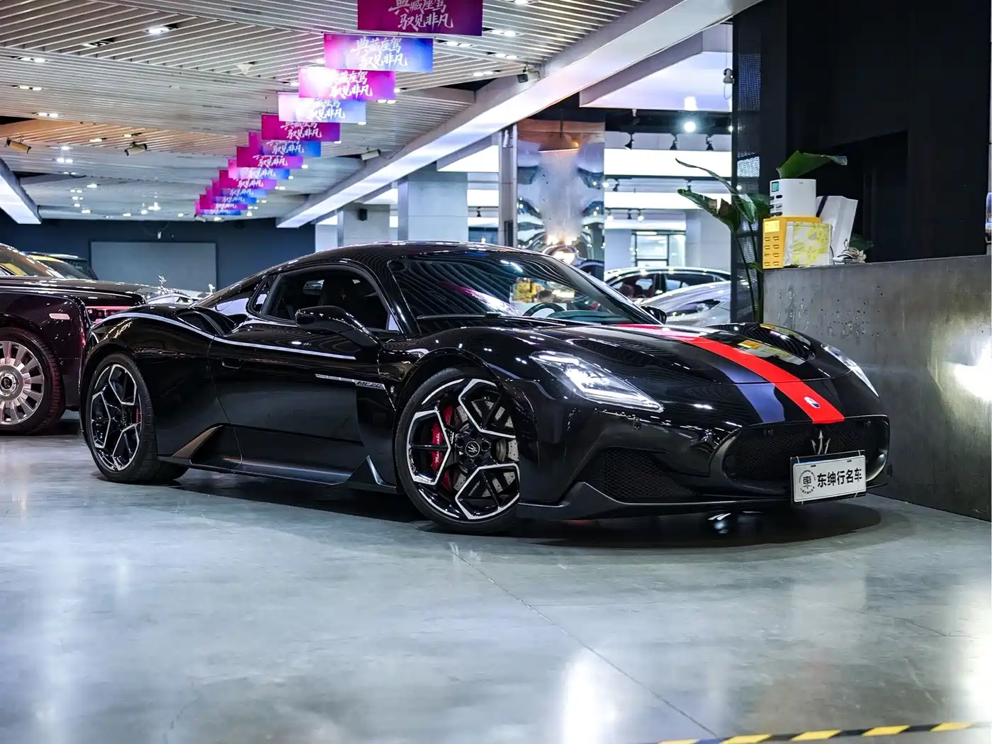 Maserati MC20 2020 3.0T Standard Edition фото 4