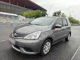Фото 2 - Nissan Livina