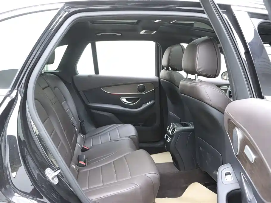 Mercedes-Benz GLC 2022 Facelift GLC 300 L 4MATIC Dynamic Collector's Edition фото 16