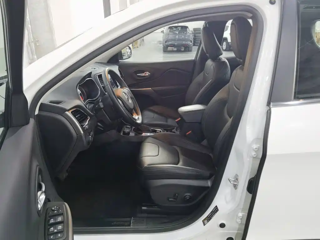 Jeep Cherokee 2021 2020 2.0T AWD Elite Edition