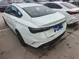 Фото 11 - Geely Binrui