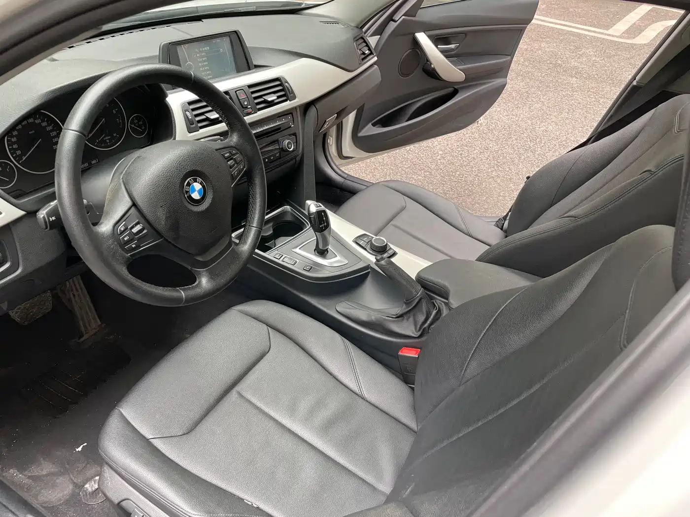BMW 3 Series 2014 320Li Fashion фото 11
