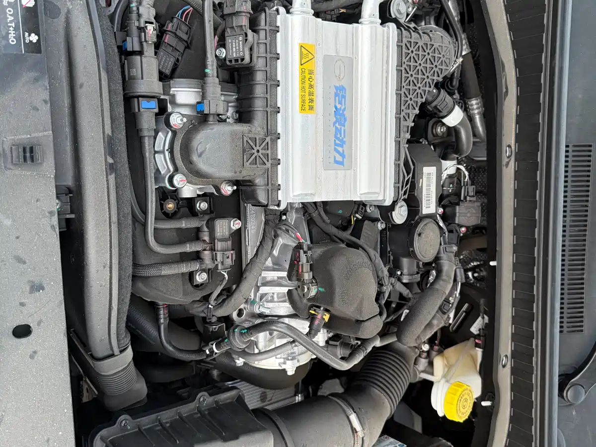 GAC Trumpchi Trumpchi GS3 2023 Shadow Speed 270T Power Enjoyment Edition фото 18
