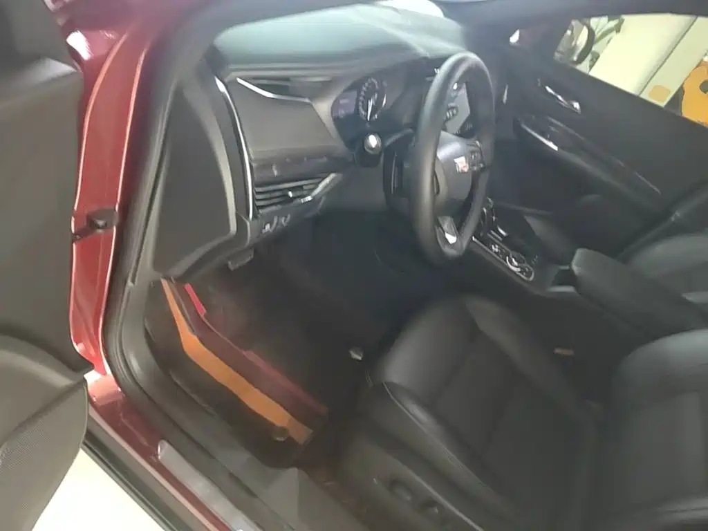 Cadillac XT4 2019 2018 Model 28T 2WD Technology