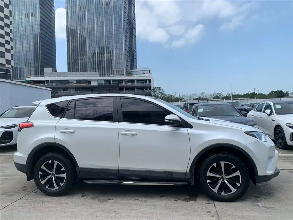 Toyota RAV4 Rongfang 2019 2.0L CVT 2WD Pioneer Edition China VI фото 5