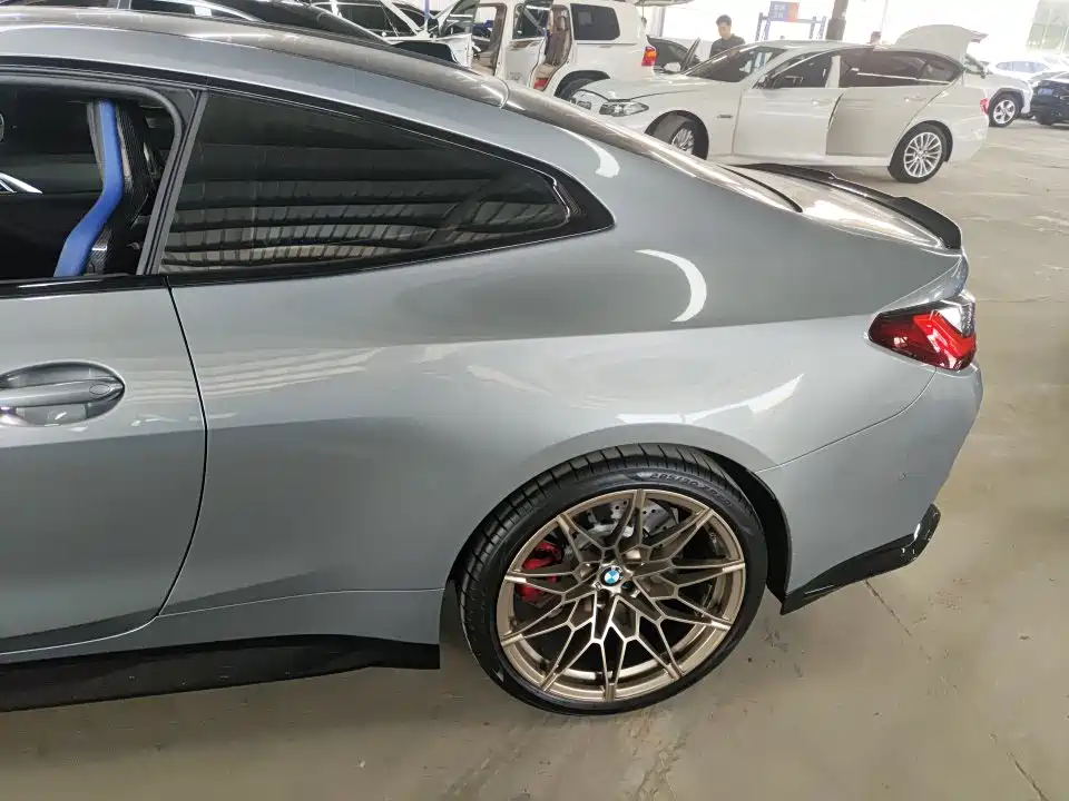 BMW M4 2024 BMW M4 Coupe M xDrive Competition фото 7