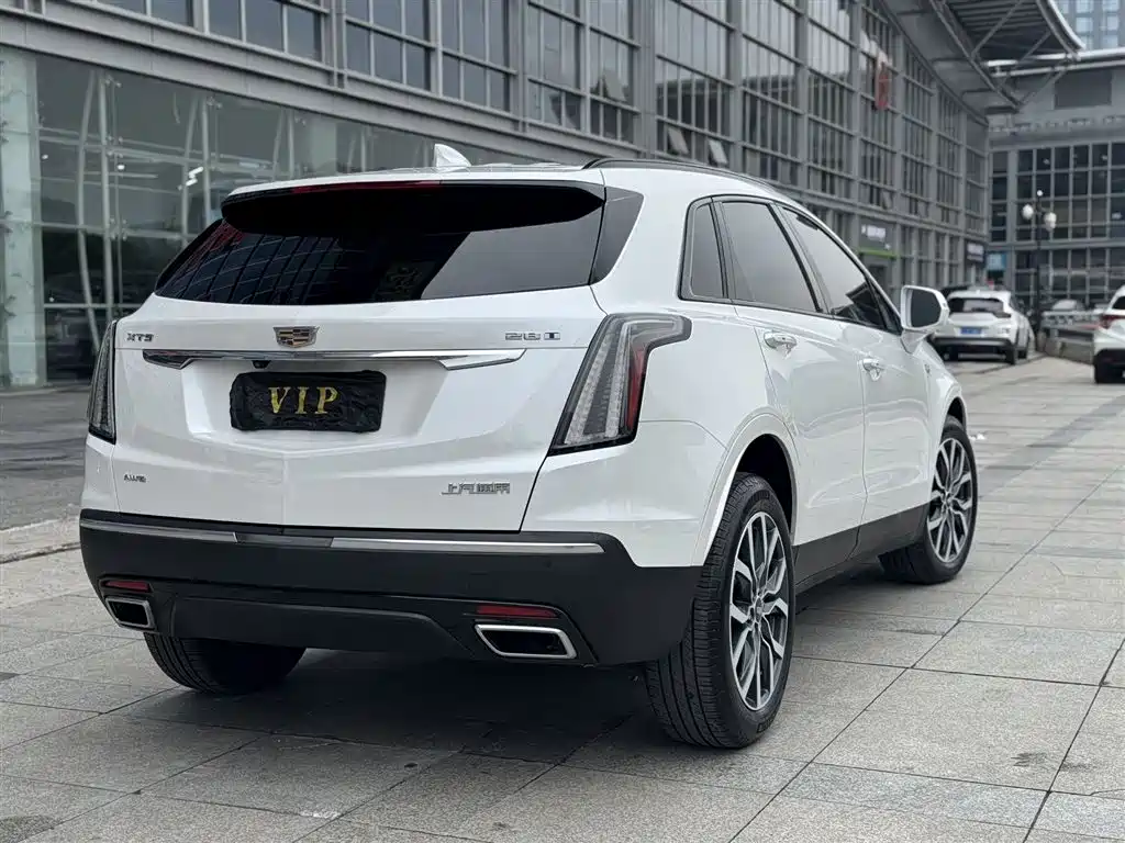 Cadillac XT5 2024 2.0T AWD Luxury (Hummingbird Edition) фото 5
