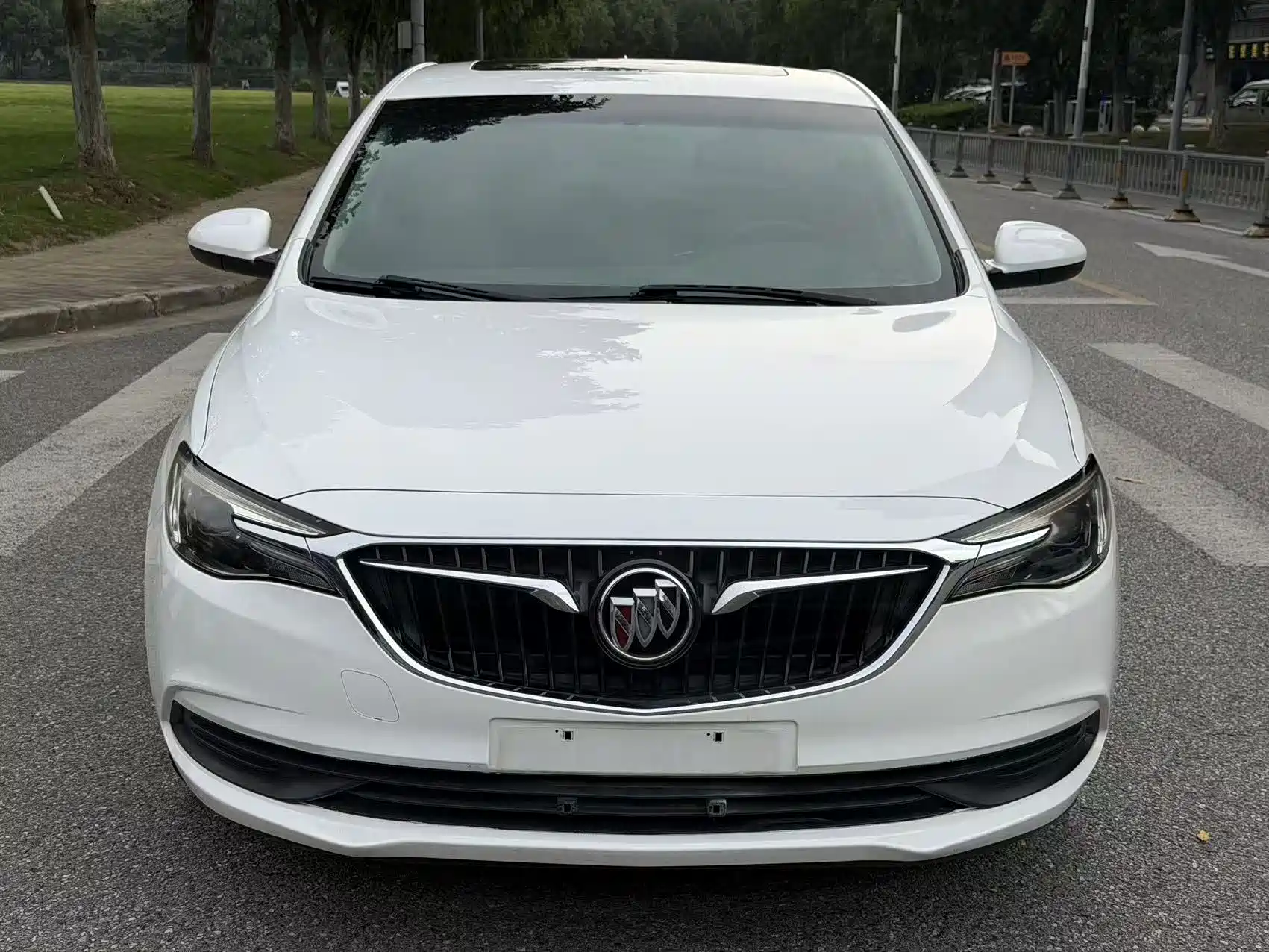 Фото 2 - Buick Excelle