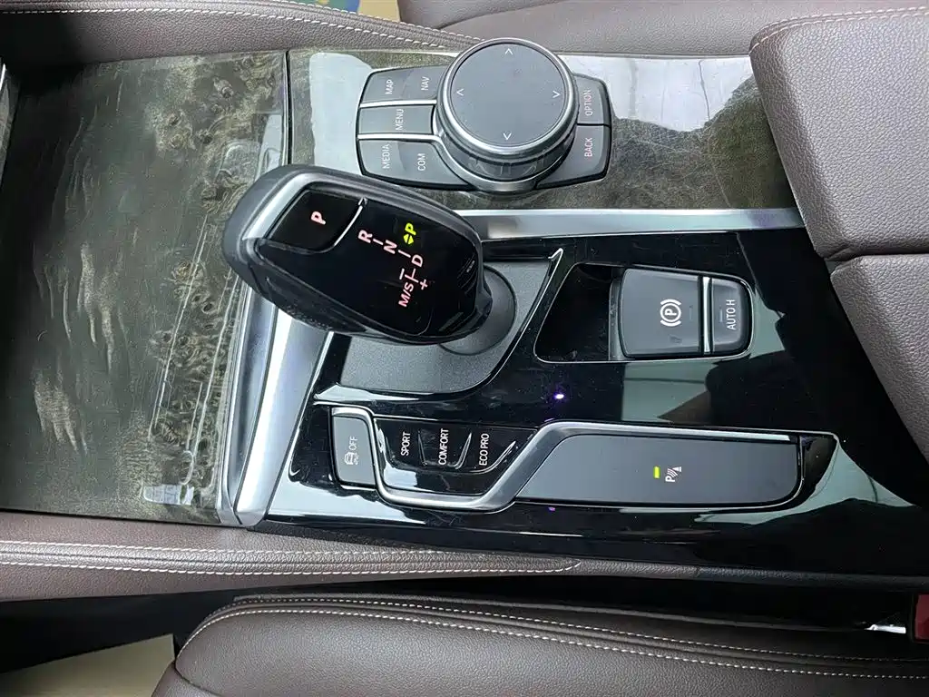 BMW 5 Series 2019 Facelift 525Li M Sport Package фото 11