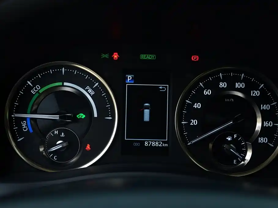 Toyota Alphard 2021 Hybrid 2.5L Premium фото 8