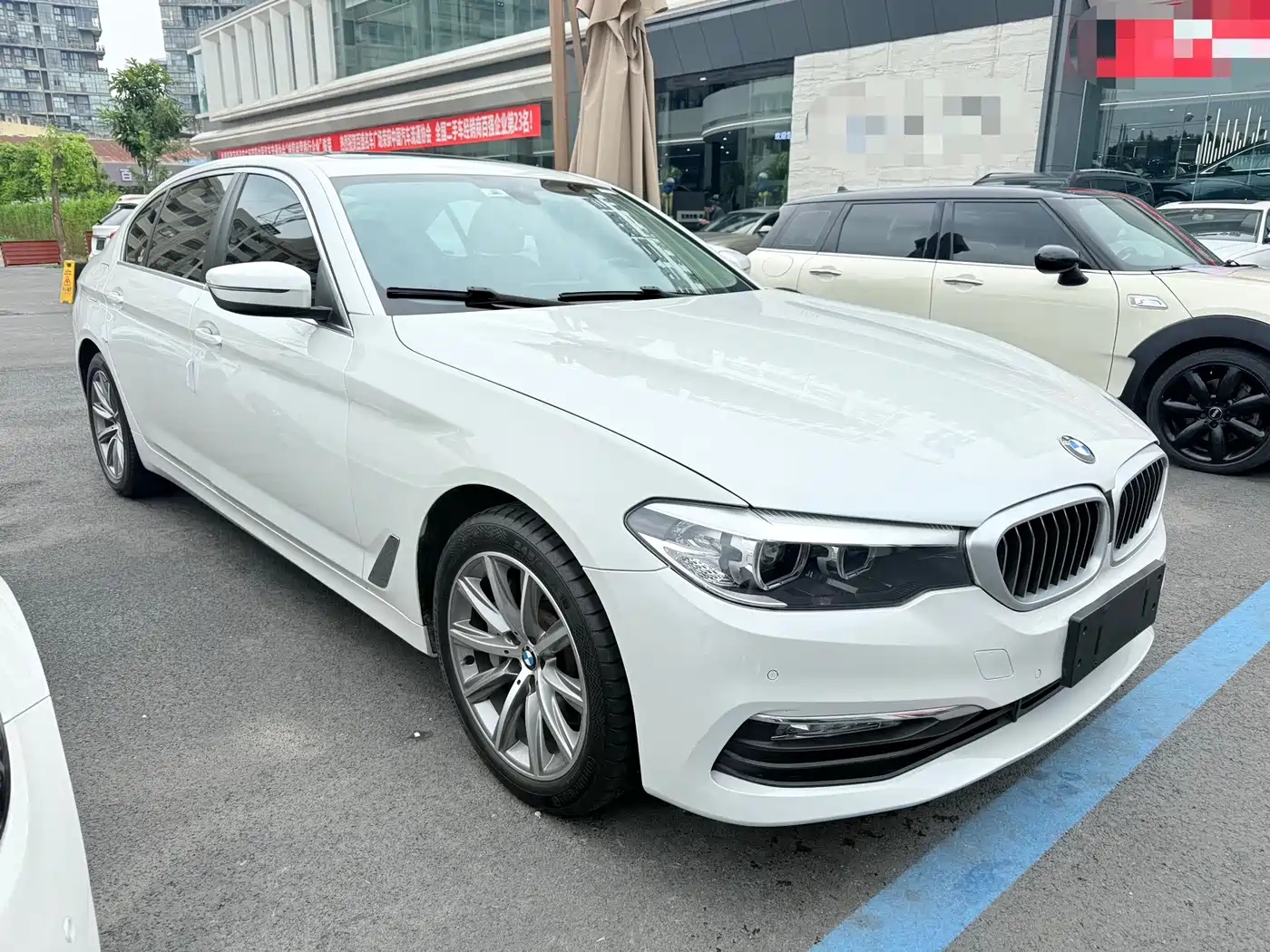 BMW 5 Series 2018 528Li Launch Special Edition фото 3