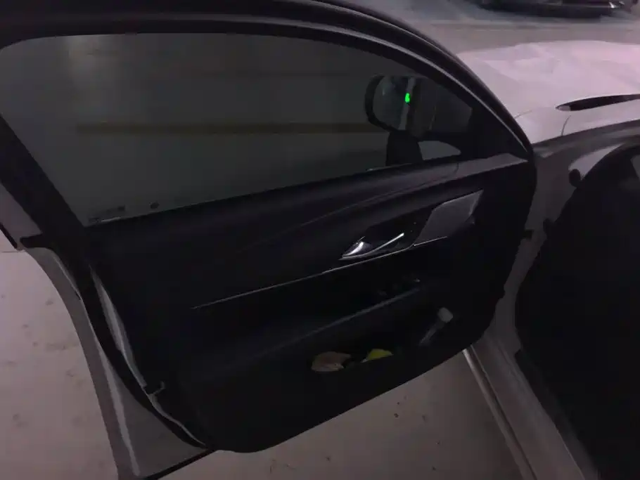Cadillac CT4 2023 2022 28T Luxury Model