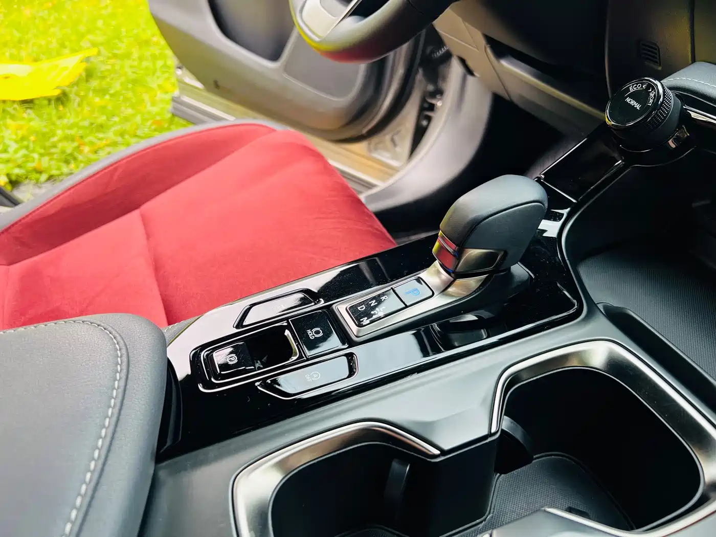 Lexus NX 2024 260 FWD Innovation Edition фото 19